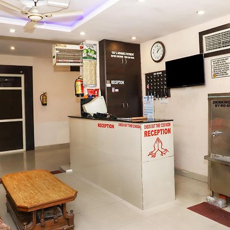 Oyo Hotel Duke Inn Jhānsi Екстериор снимка